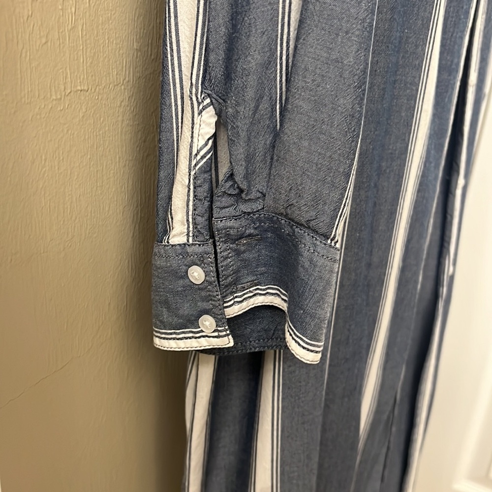 Express button down - Picture 5 of 6
